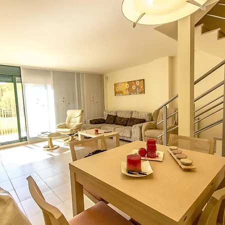 House With 3 Bedrooms In Tarragona, With Pool Access, Enclosed Garden Apartment Tarragona