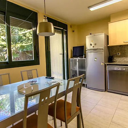 Apartment House With 3 Bedrooms In Tarragona, With Pool Access, Enclosed Garden *