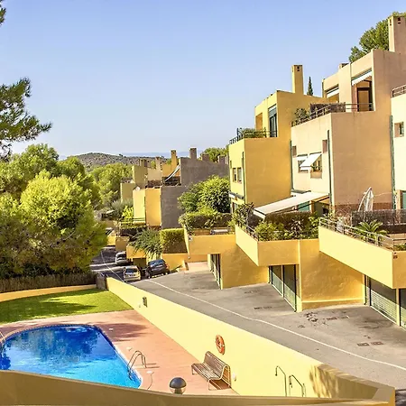 House With 3 Bedrooms In Tarragona, With Pool Access, Enclosed Garden Apartment *